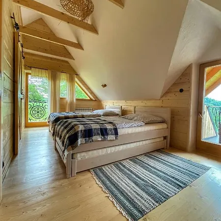 Apartament Gliniana